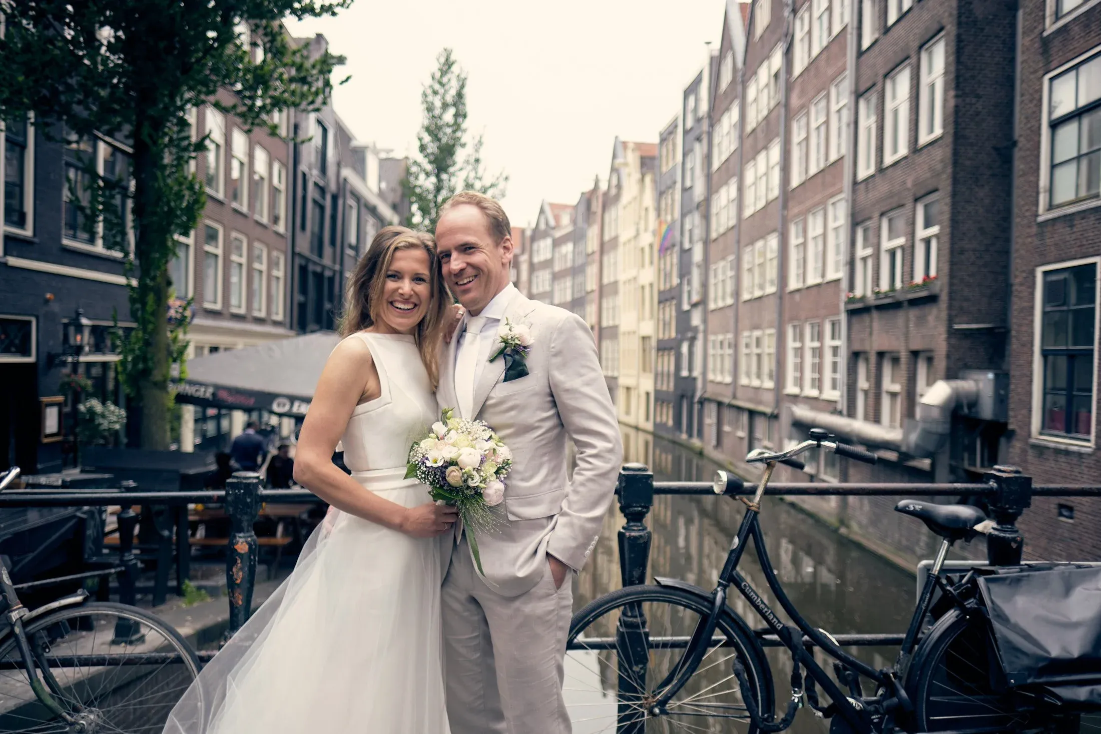 Zeedijk Amsterdam bruidsfotografie