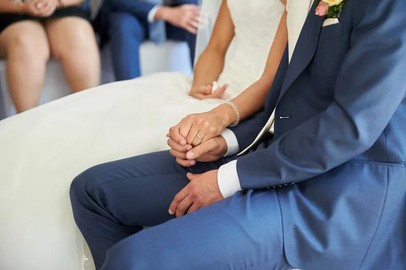 De handen van Sanne en Patrick