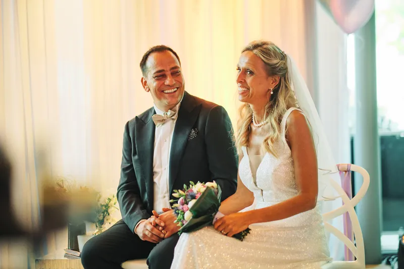 Liad en Wilfried tijdens de ceremonie