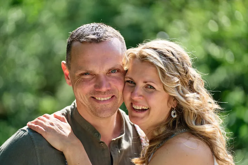 Elise en Erik wang aan wang