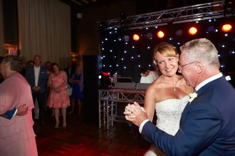Margherita danst met een gast
