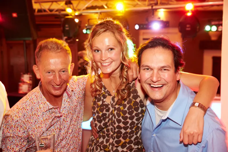 Trudy met twee vrienden