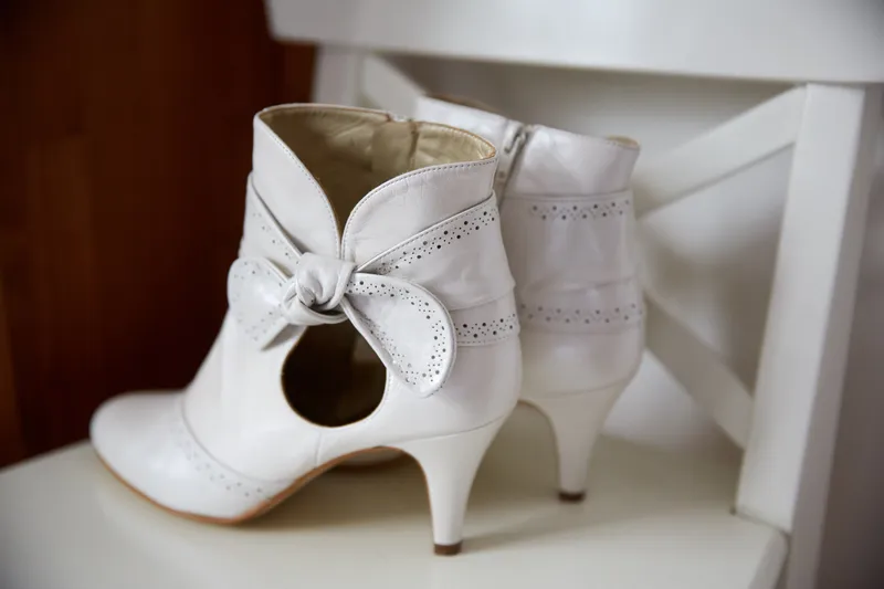 De trouwschoenen van Elise