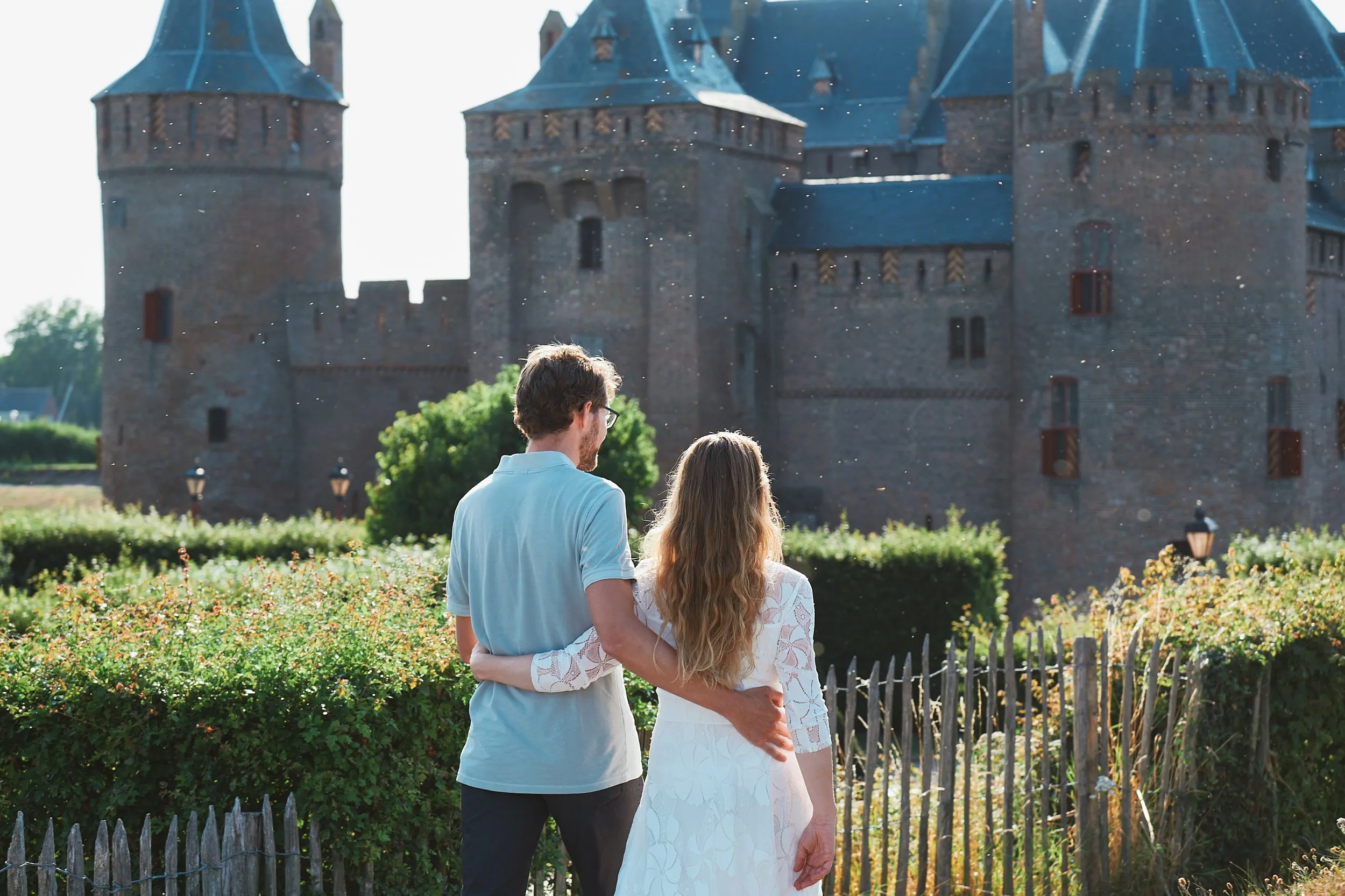 Het huwelijksaanzoek van Yvonne aan Bert bij het Muiderslot