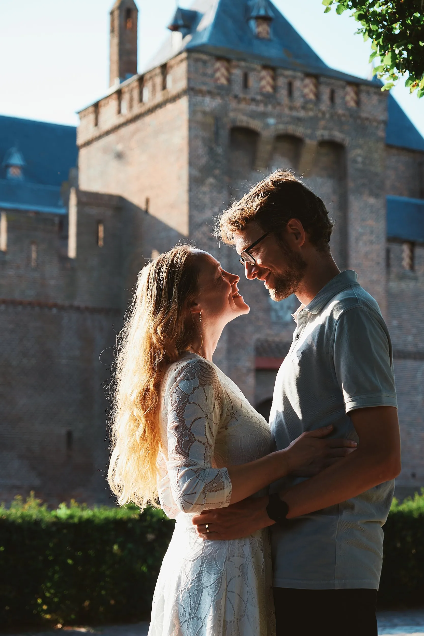 Het huwelijksaanzoek van Yvonne aan Bert bij het Muiderslot