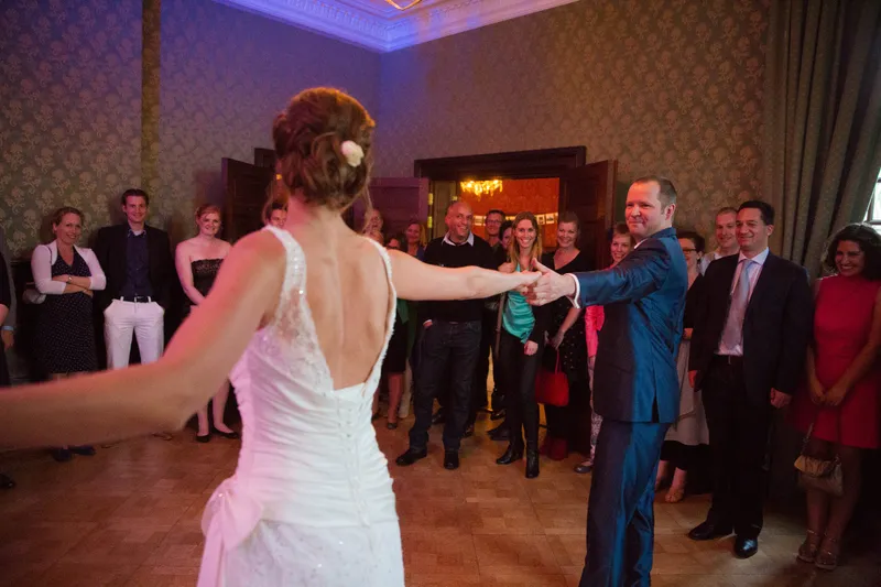 De openingsdans van Elise en Maarten