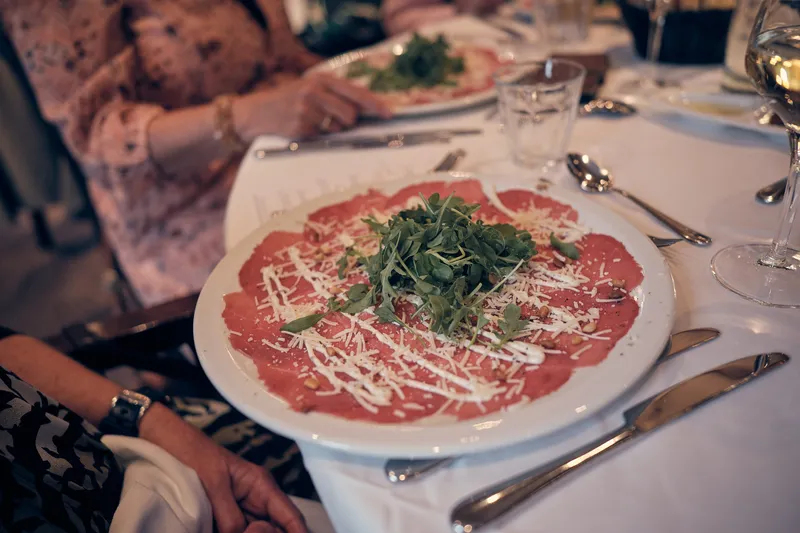 Het voorgerecht: carpaccio